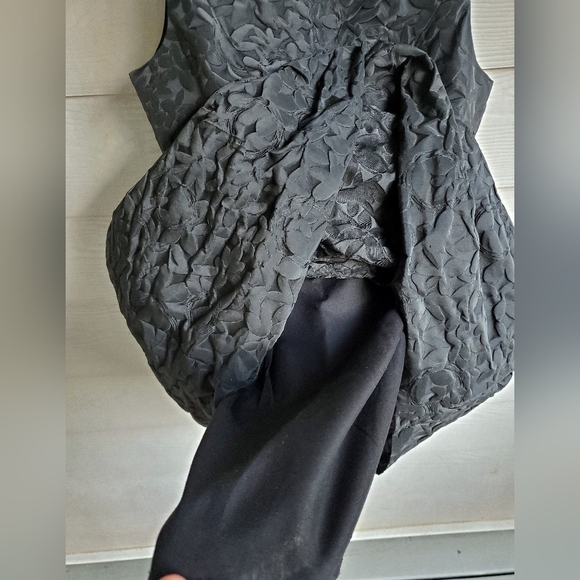 JUN & IVY Black Floral Embossed Formal Peplum Cocktail Dress - Picture 8 of 16